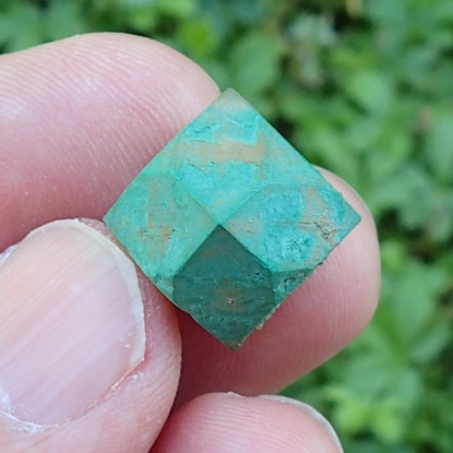 Cuprite, dodécaèdre, Chessy