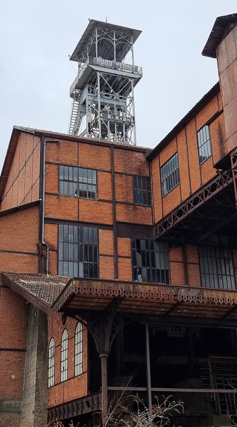 Puits de mine dans la Brévenne